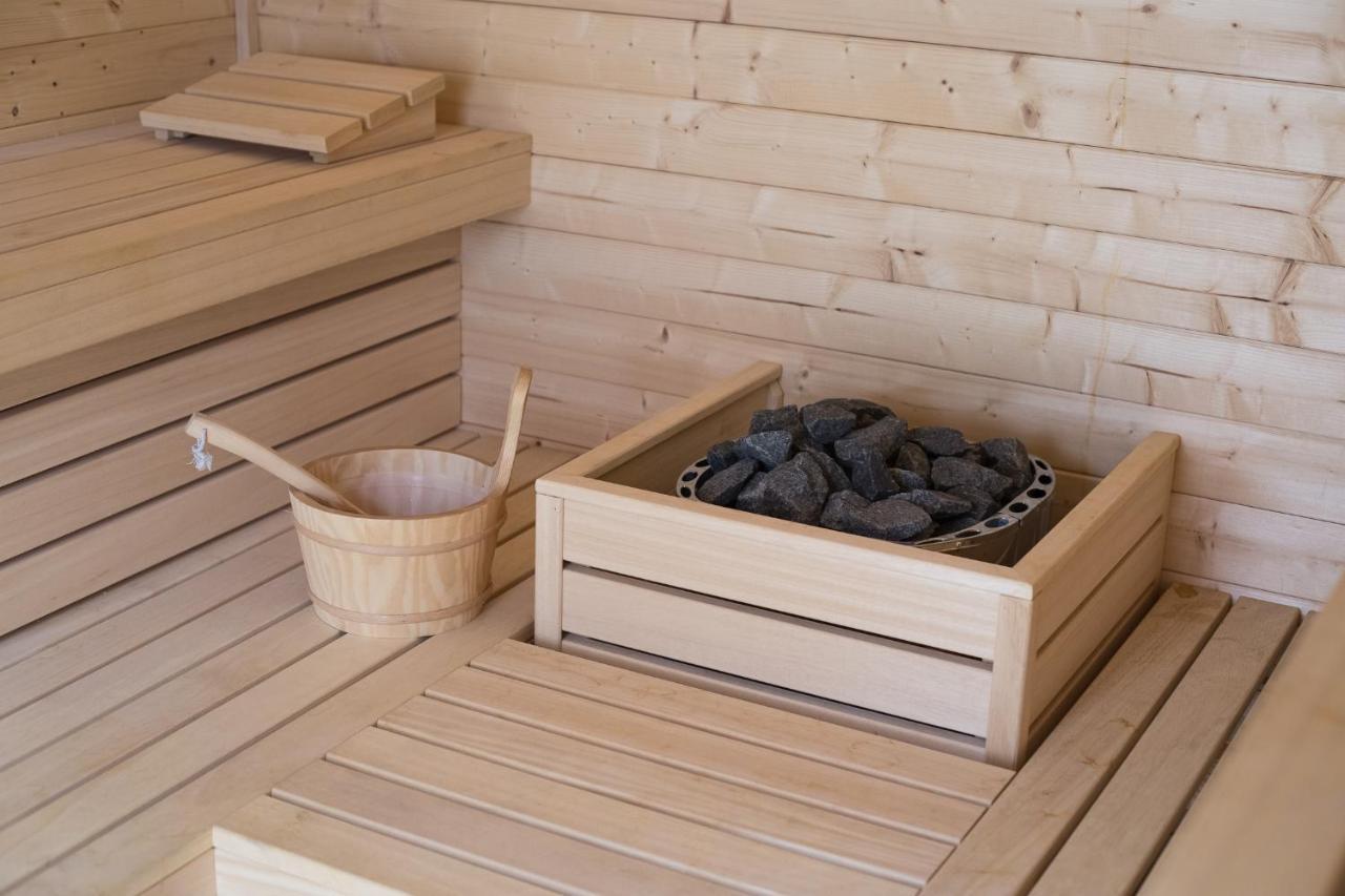 Domki Leba, Apartamenty Leba - Polanki23 - Basen, Sauna, Kino Exterior photo